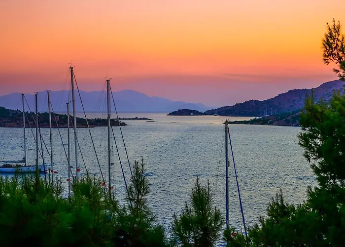 Karia Bel - Adult Only +12 4*